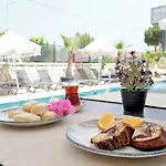 Anchor Hotel
