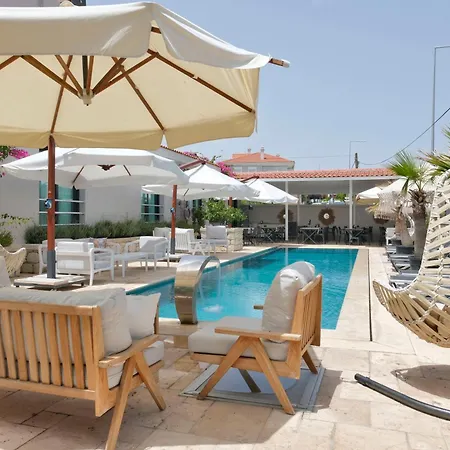 Anchor Hotel *